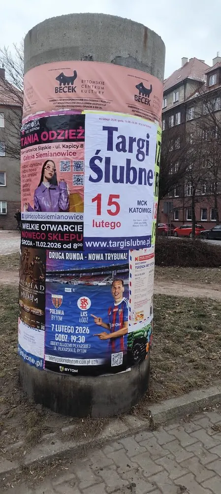 Orkiestra Księżniczek - Koncert Wiedeński - plakat na słupie ogłoszeniowym w Bytomiu