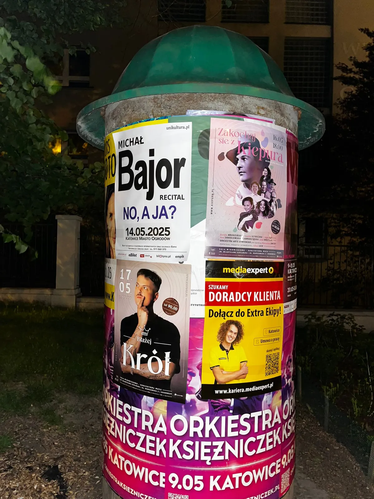 Plakatowanie Katowice - realizacja: recital Michała Bajora