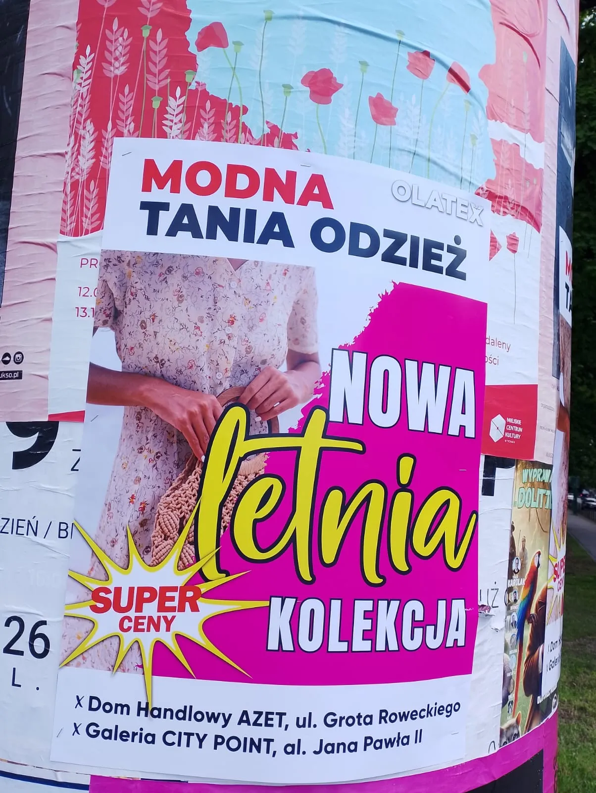OLATEX - modna tania odzież - plakat na słupie ogłoszeniowym w Tychach