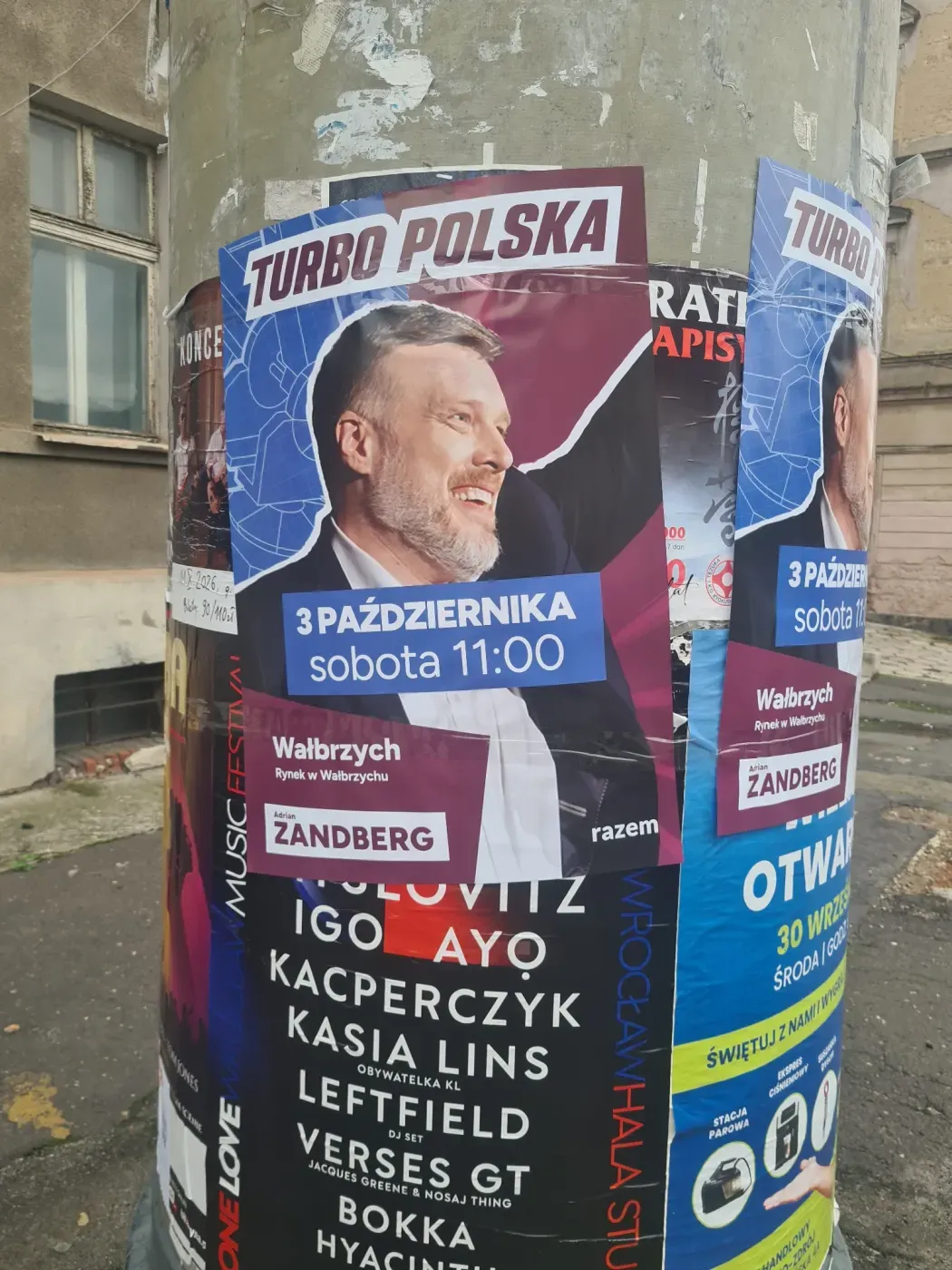 Turbo Polska - plakatowanie w Wałbrzychu