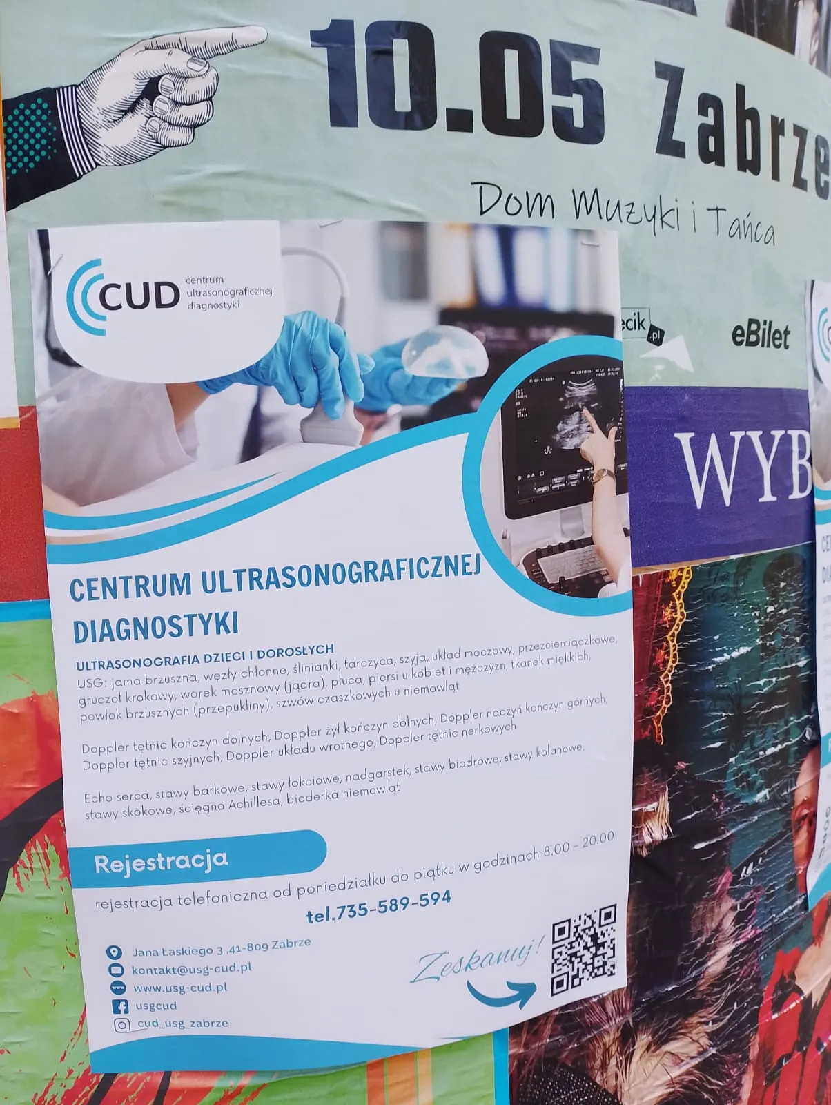 CUD - kampania 'Wczesne wykrycie ratuje zycie': bezplatne USG piersi (budzet Miasta Zabrze) - plakat na słupie ogłoszeniowym w Zabrzu